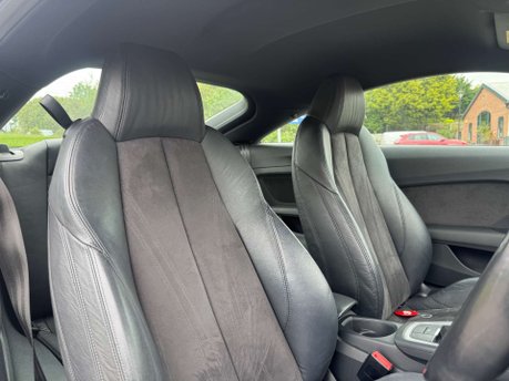 Audi TT 2.0 TT Sport TDI Ultra 3dr 9