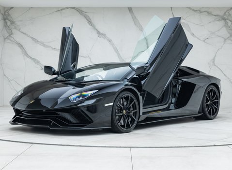 Lamborghini Aventador S LP 740-4 2