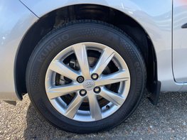 Toyota Yaris 1.3 Yaris TR VVT-i 5dr 13