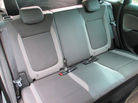Vauxhall Crossland X 1.2 Elite Nav Euro 6 5dr 27