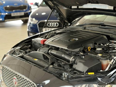 Jaguar XE 2.0d Portfolio Auto AWD Euro 6 (s/s) 4dr 96