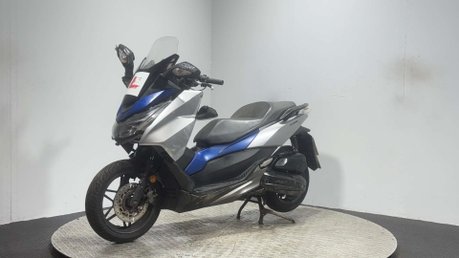 Honda Forza 125 NSS 2018 SPARES OR REPAIR PROJECT SCOOTER LEARNER BIKE 125CC 6