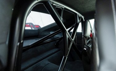 Porsche 911 (992) GT3 12