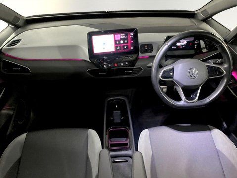 Volkswagen ID.3 Pro Performance 58kWh Family Hatchback 5dr Electric Auto (204 ps) Heated Se 19