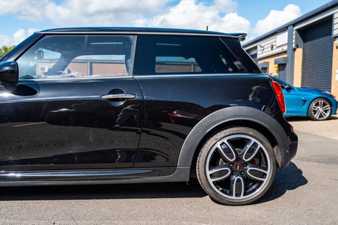 Mini Hatch 2.0 John Cooper Works Auto 3dr 24