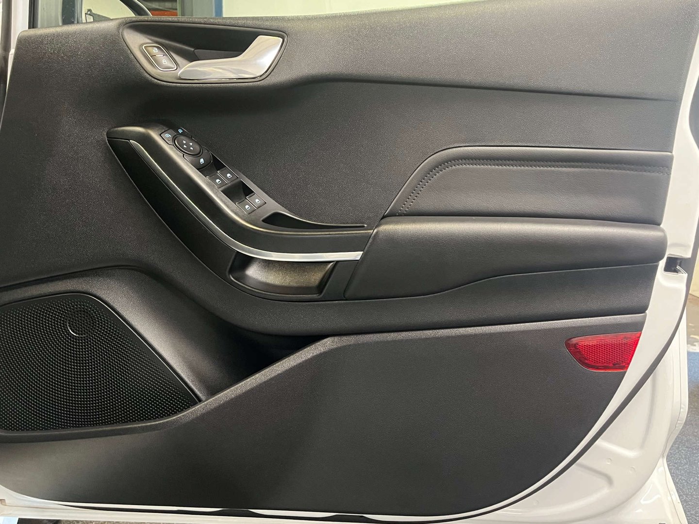 2023 Ford Fiesta — image 9