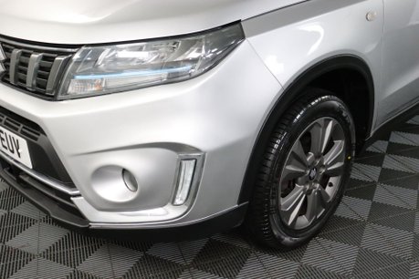 Suzuki Vitara SZ-T BOOSTERJET MHEV 31