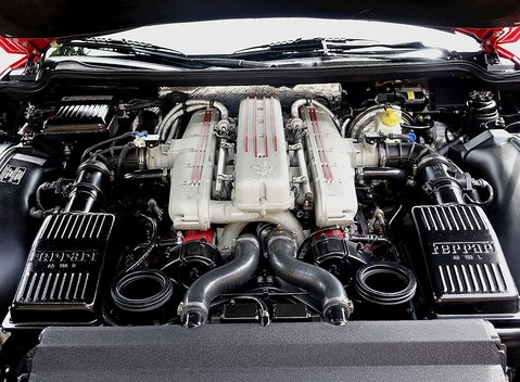 Ferrari 550 Barchetta Pininfarina LHD 37