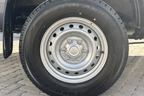 Isuzu D-Max Utility Single Cab 4x4 Pickup 30