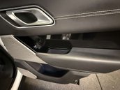 Land Rover Range Rover Velar 3.0 Range Rover Velar HSE D300 Auto 4WD 5dr 40