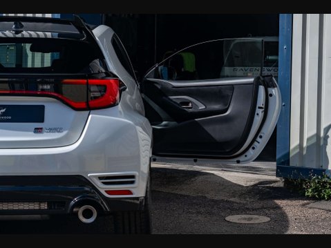 Toyota Yaris 1.6 GR Yaris Turbo Circuit Aero Performance 4WD 4WD 3dr 8