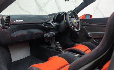 Ferrari 458 Speciale Aperta 18