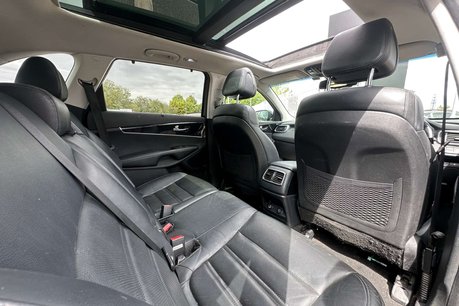 Kia Sorento 2.2 CRDi KX-4 SUV 5dr Diesel Auto AWD Euro 6 (197 bhp) 14