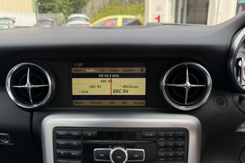 Mercedes-Benz SLK SLK250 BLUEEFFICIENCY AMG SPORT ED125..11 SERVICES..LAST OWNER 9 YEARS.. 31