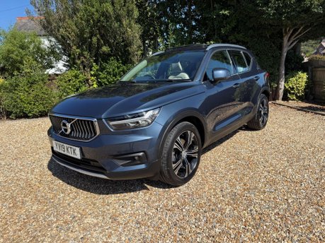 Volvo XC40 2.0 D4 Inscription Pro Auto AWD Euro 6 (s/s) 5dr