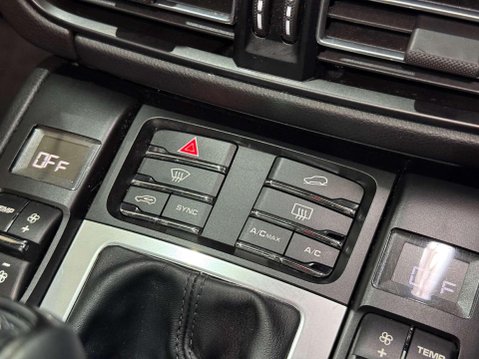 Porsche Macan 3.0T V6 S SUV 5dr Petrol PDK 4WD Euro 6 (s/s) (354 ps) 51