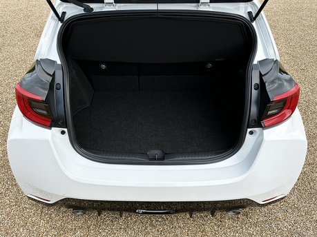 Toyota Yaris GR-Y CIRCUIT 91