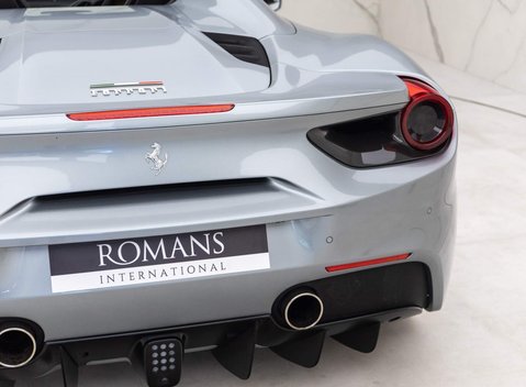 Ferrari 488 Spider 23