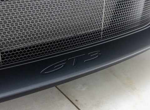 Porsche 911 GT3 TOURING (992.2) 39