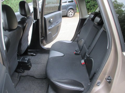 Nissan Note 1.4 16V n-tec+ Euro 5 5dr 29