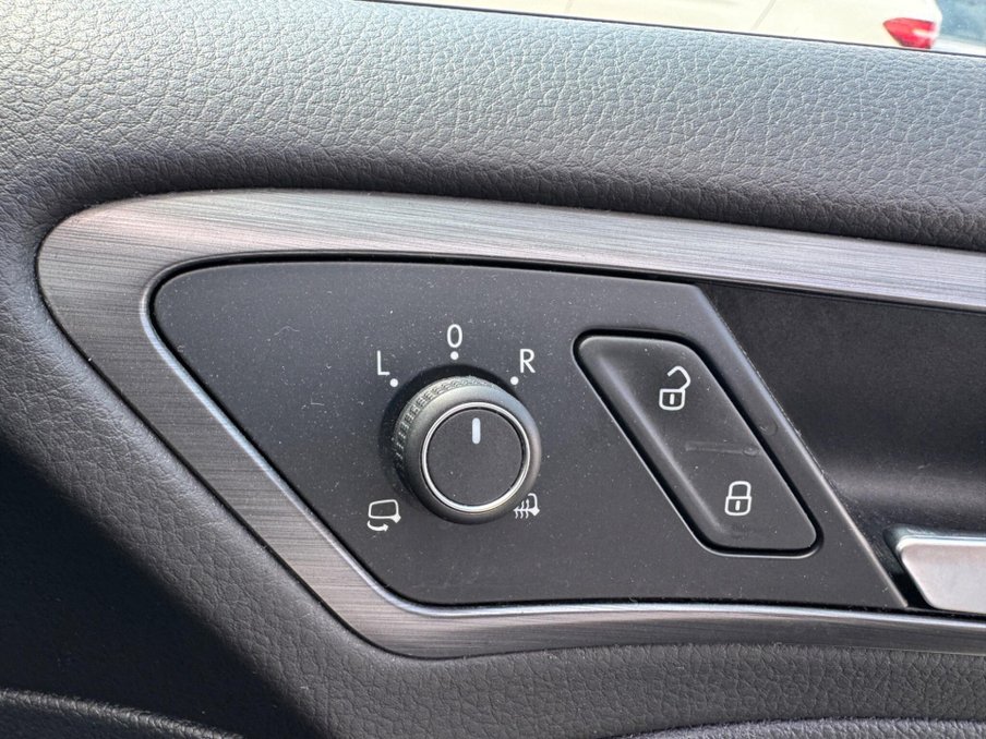 2017 Volkswagen Golf — image 28