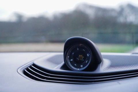 Porsche Taycan 4S CROSS TURISMO PERFROMANCE PLUS 93.4kWh 11