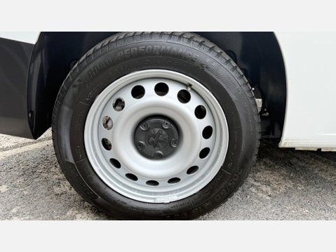Peugeot Partner BLUEHDI PROFESSIONAL PREMIUM L1 17