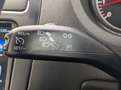 Volkswagen Polo SE DSG 26