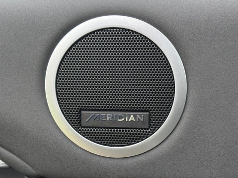 Land Rover Discovery SD6 LANDMARK 15
