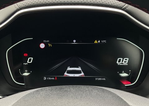 MG HS 1.5 T-GDI EXCLUSIVE 22
