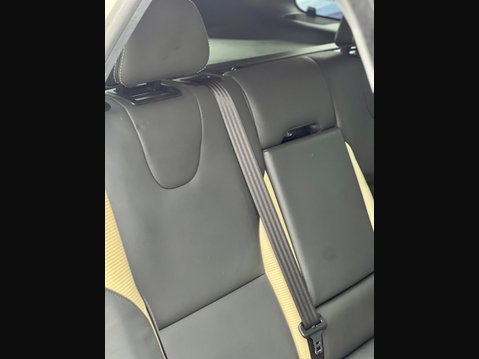 Volvo XC60 2.0 R-Design Powershift 52