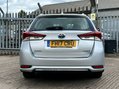 Toyota Auris VVT-I ICON TOURING SPORTS TSS 21