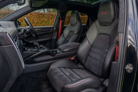 Porsche Cayenne Cayenne GTS 9