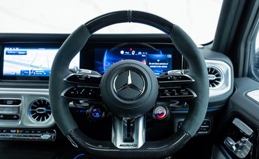 Mercedes-Benz G Class AMG G63 CARBON EDITION 21