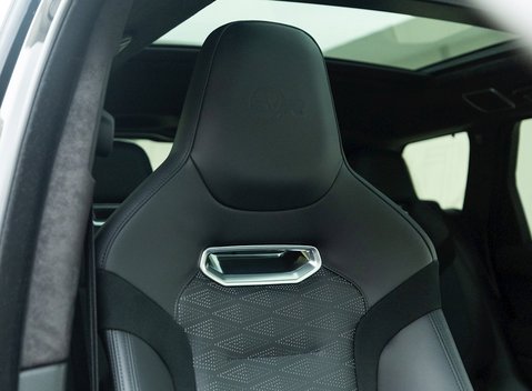 Land Rover Range Rover Sport 5.0 SVR Carbon Edition 12