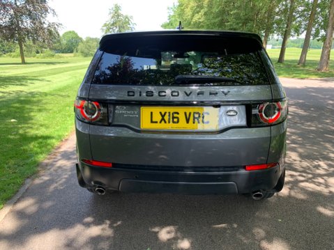 Land Rover Discovery Sport 2.0 TD4 HSE BLACK 13