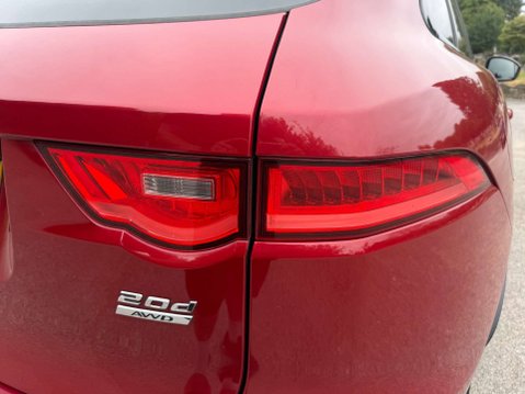Jaguar F-Pace 2.0 F-PACE R-Sport AWD D Auto 4WD 5dr 46