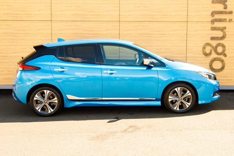 Nissan LEAF TEKNA 13