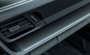 Porsche 911 Carrera GTS Cabriolet (992) 25