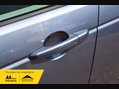 Land Rover Discovery Sport 2.0 Discovery Sport SE Tech TD4 4WD 5dr 17