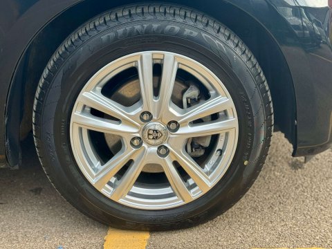 Honda Jazz 1.3h IMA HE Hatchback 5dr Petrol Hybrid CVT Euro 5 (102 ps) 81