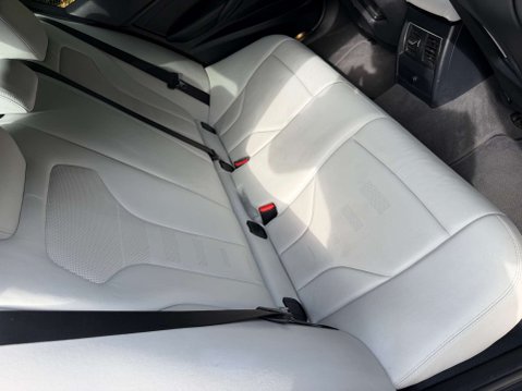 BMW M3 3.0 M3 Competition Edition Package Semi-Auto 4dr 28