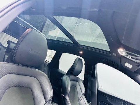Volvo XC60 2.0 D4 R-Design Auto AWD Euro 6 (s/s) 5dr 18