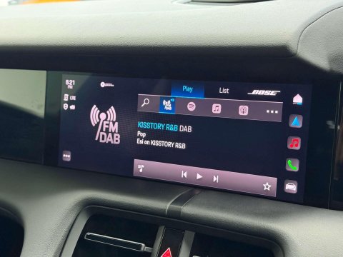 Porsche Taycan Performance Plus 93.4kWh Saloon 4dr Electric Auto RWD (476 ps) 47