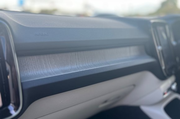 Volvo XC40 2.0 T4 INSCRIPTION PRO AUTO PETROL 33