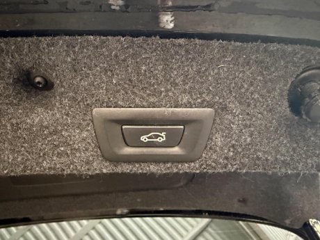 BMW M5 4.4 V8 DCT Euro 6 (s/s) 4dr 18