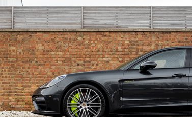 Porsche Panamera Turbo S E-Hybrid 30