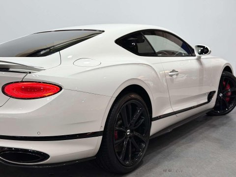 Bentley Continental 6.0 W12 GT Coupe 2dr Petrol Auto 4WD Euro 6 (635 ps) 32