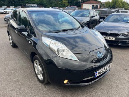 Nissan LEAF 30kWh Acenta Auto 5dr