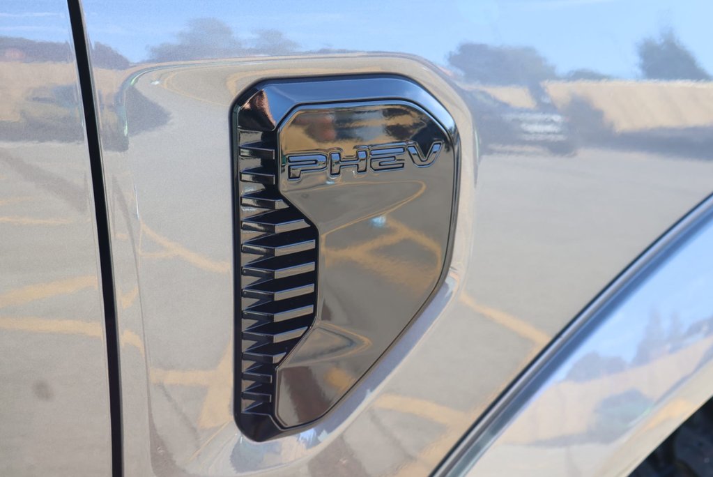 Ford Ranger 2025 WILDTRAK ECOBOOST MHEV HYBRID LIFTED WITH FULL SKR BODY KIT  12